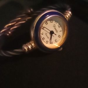 Xanadu quarter watch